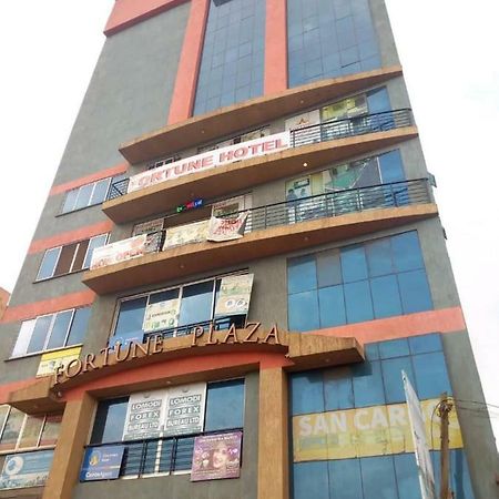 Shangri-La Fortune Hotel Kampala Exterior photo